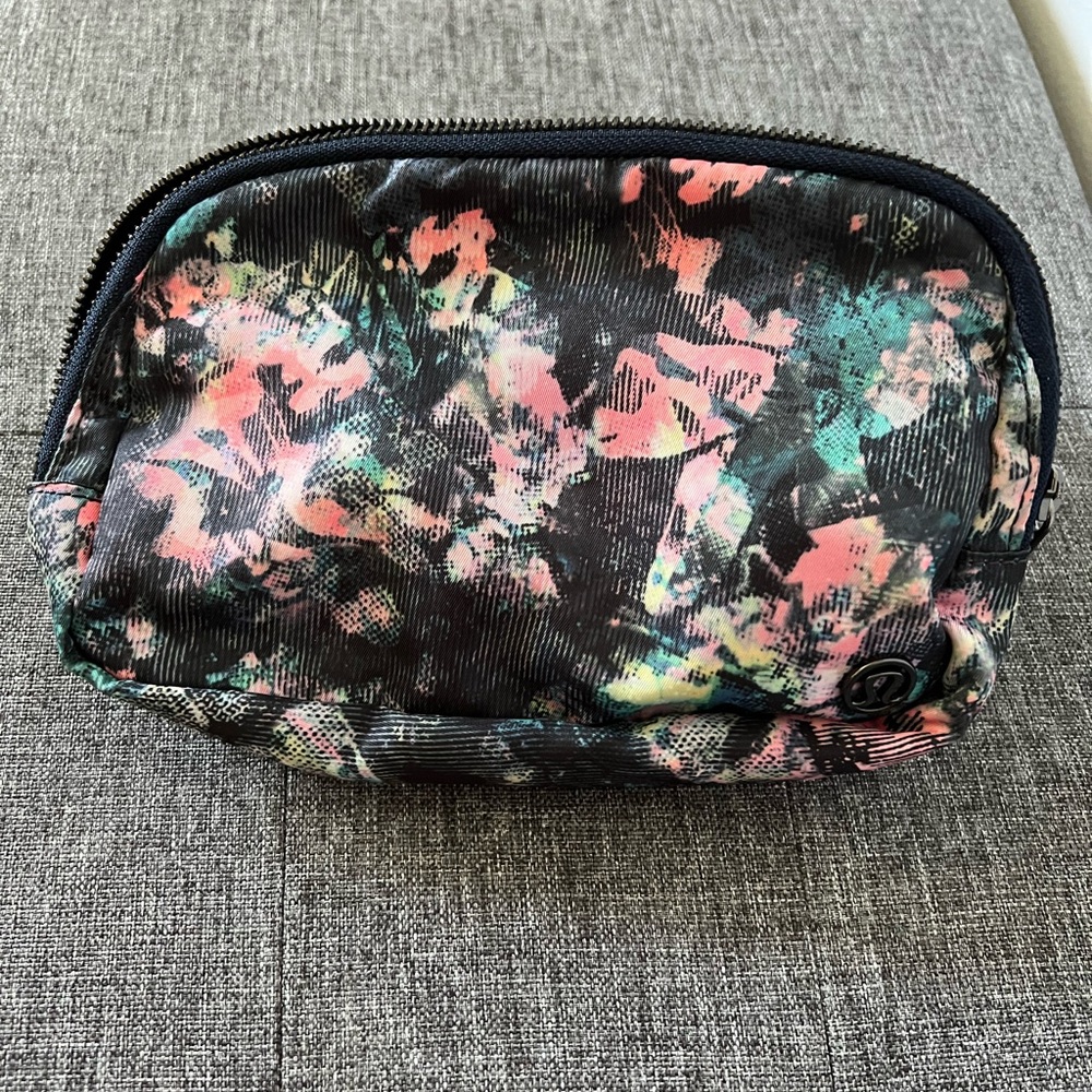 Lululemon Belt Bag